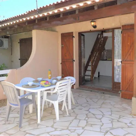 Holiday home Les Maisons Du Rivage Bleu By Interhome *